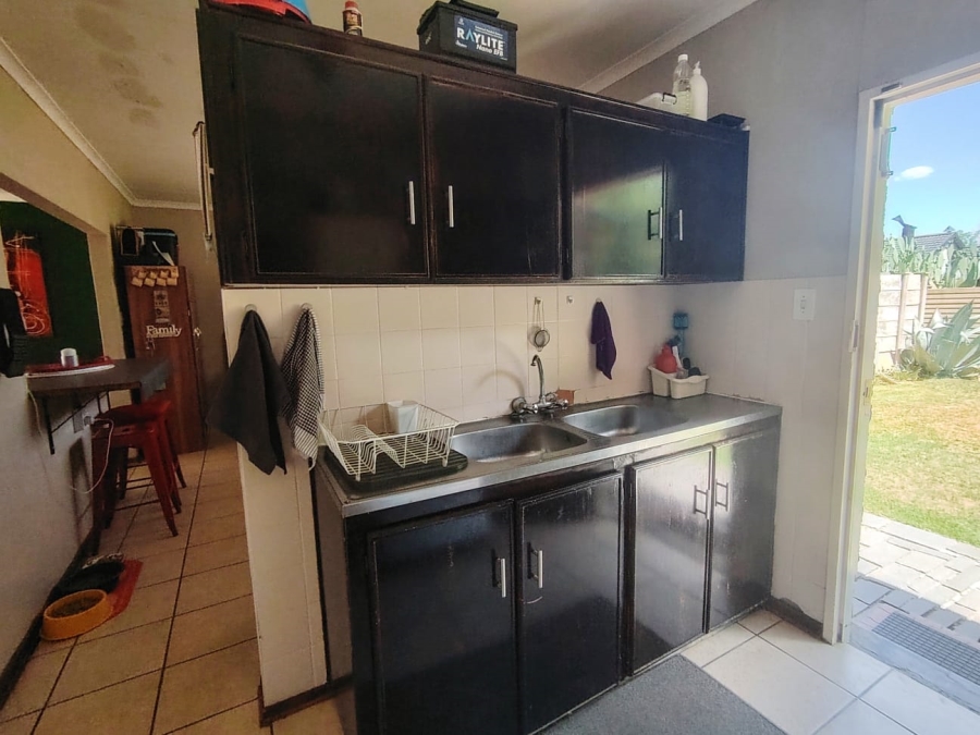 2 Bedroom Property for Sale in Pellissier Free State